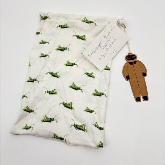 NWT | milkbarn | Kids White and Green grasshopper pajamas | 12-18 months - Picture 6 of 7